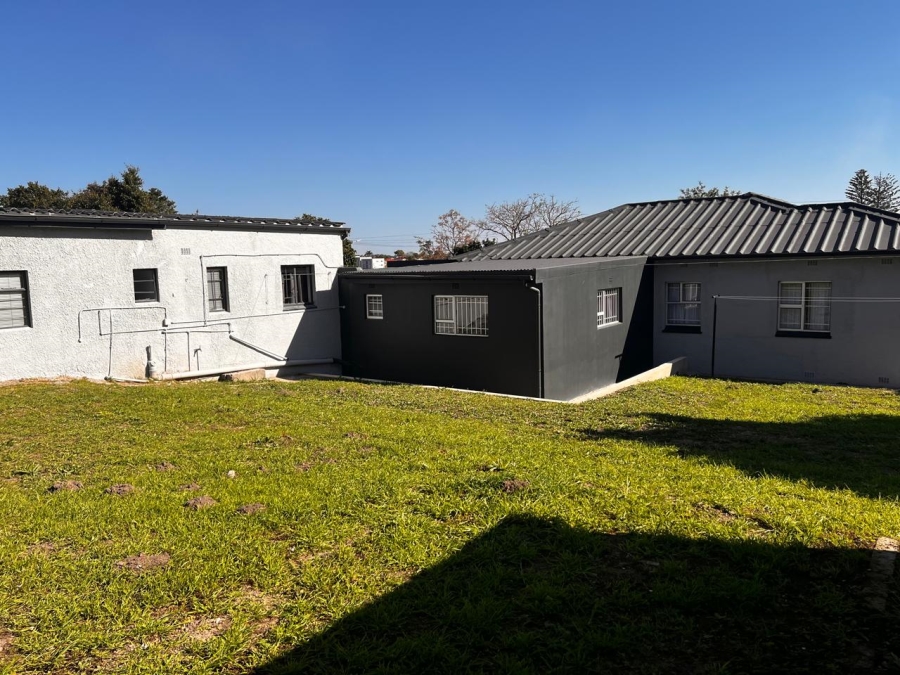 4 Bedroom Property for Sale in Cambridge West Eastern Cape